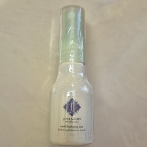Neroli Hydrating Mist - White and Green